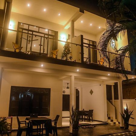 Mirissa Breeze Hotel Екстериор снимка