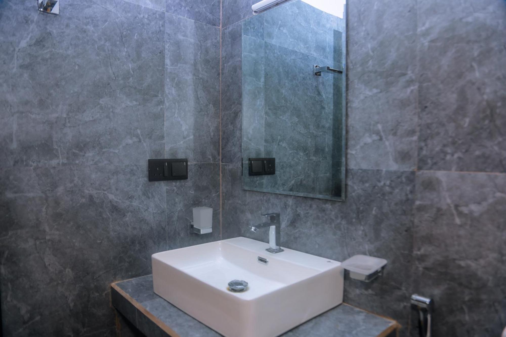 Mirissa Breeze Hotel Екстериор снимка