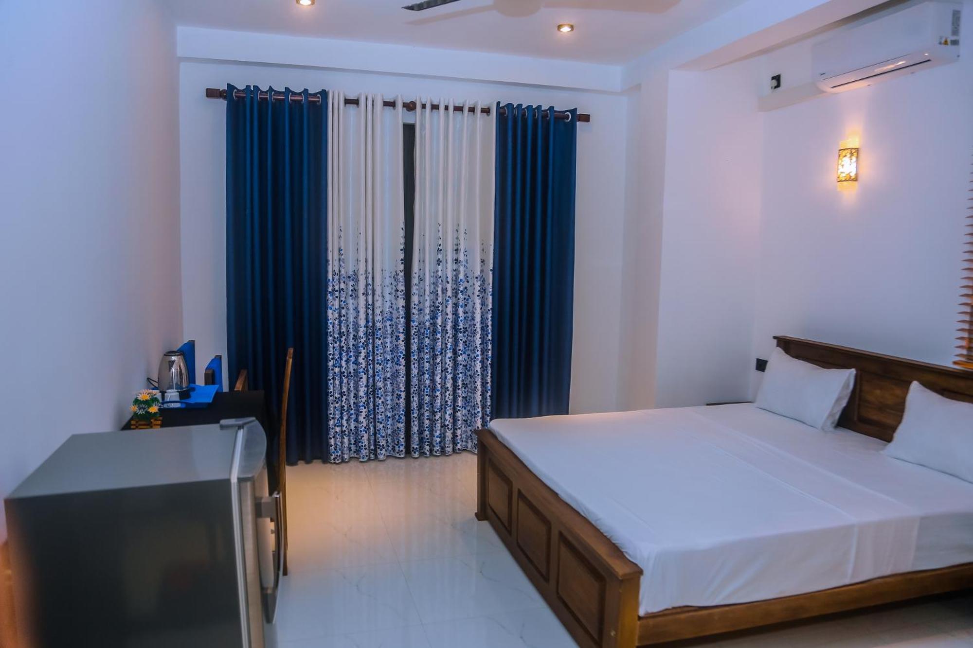 Mirissa Breeze Hotel Екстериор снимка