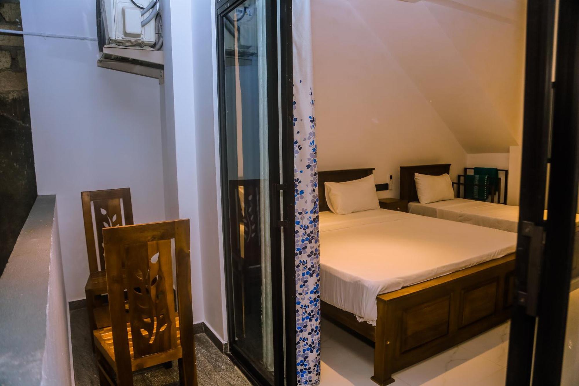 Mirissa Breeze Hotel Екстериор снимка