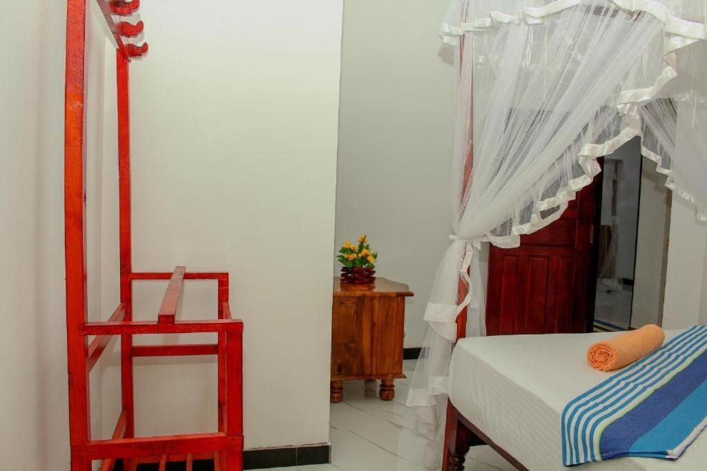 Mirissa Breeze Hotel Екстериор снимка